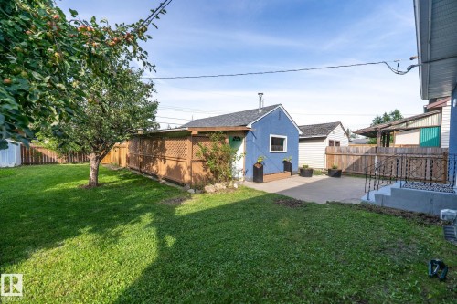 16136 109A Avenue Nw, Edmonton, AB 