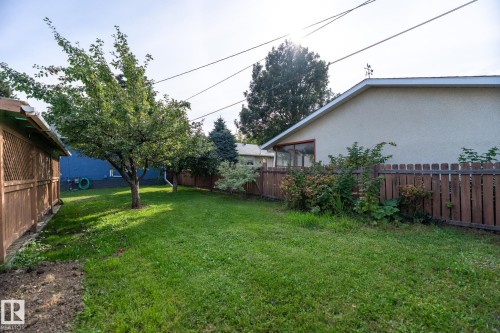 16136 109A Avenue Nw, Edmonton, AB 