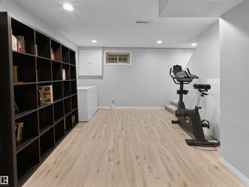 10968 75 Avenue Nw, Edmonton, AB 