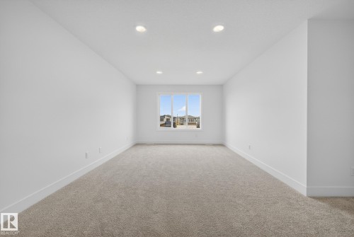 7091 Kiviaq Crescent Sw, Edmonton, AB 