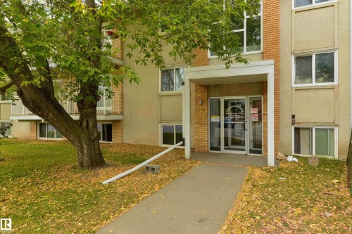 #205 10140 151 ST NW  Edmonton, AB T5P 1T4