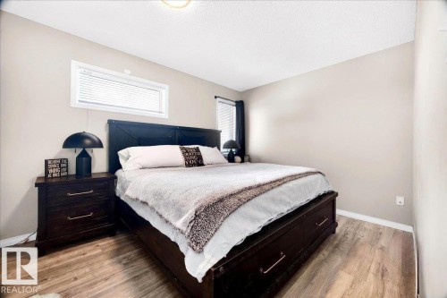 21339 91 Avenue Nw, Edmonton, AB 