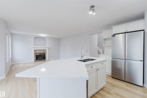 1227 115 Street Sw, Edmonton, AB 