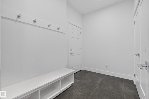 7089 Kiviaq Crescent Sw, Edmonton, AB 