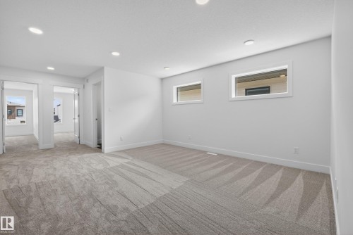7089 Kiviaq Crescent Sw, Edmonton, AB 