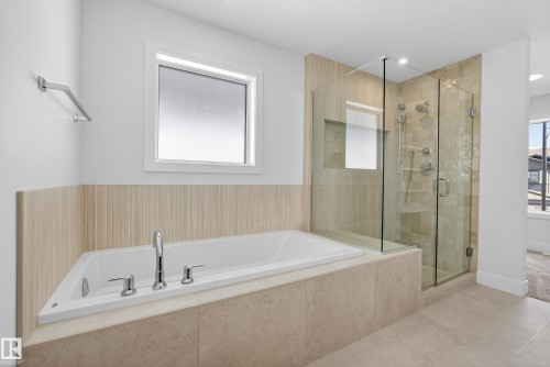 7089 Kiviaq Crescent Sw, Edmonton, AB 