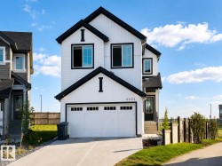 4623 71 Avenue   Beaumont, AB T4B 3B7