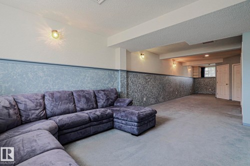 Additional content - 15031 135 Street Nw, Edmonton, AB 