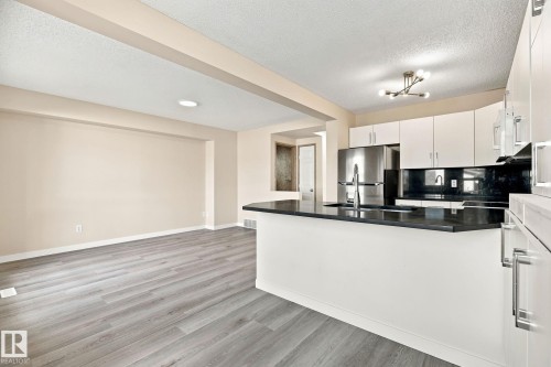 4267 24 Street Nw, Edmonton, AB 