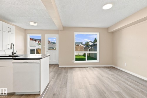 4267 24 Street Nw, Edmonton, AB 