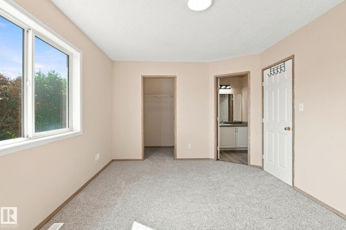 4267 24 Street Nw, Edmonton, AB 