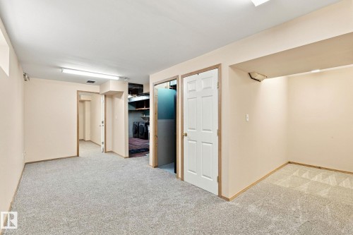 4267 24 Street Nw, Edmonton, AB 