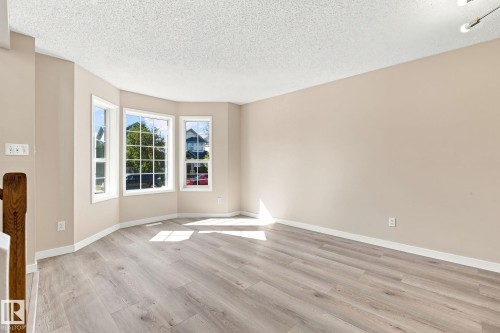 4267 24 Street Nw, Edmonton, AB 
