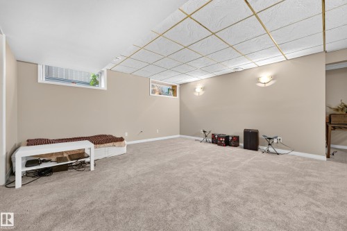11813 11B Avenue Nw, Edmonton, AB 