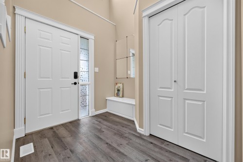 11813 11B Avenue Nw, Edmonton, AB 