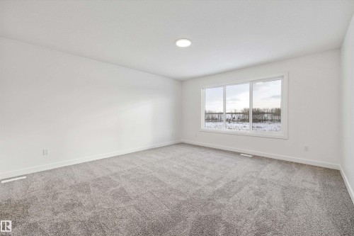 1315 11 Avenue Nw, Edmonton, AB - Indoor Photo Showing Other Room