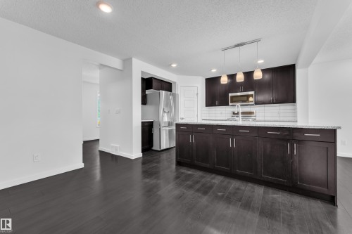 4118 6A Street Nw, Edmonton, AB 