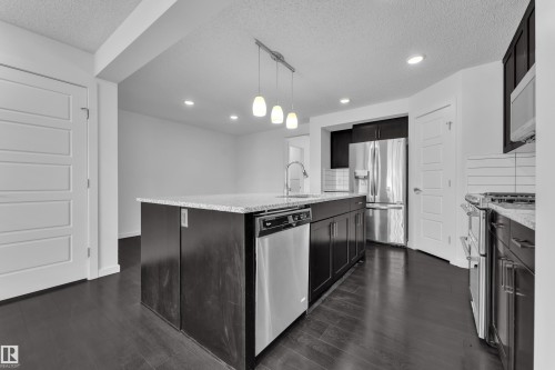 4118 6A Street Nw, Edmonton, AB 