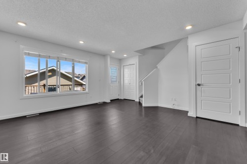 4118 6A Street Nw, Edmonton, AB 