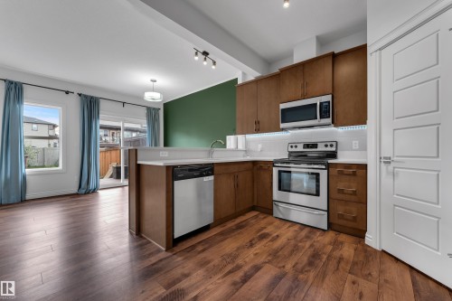 1411 25 Avenue Nw, Edmonton, AB 