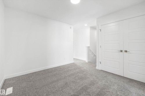 20715 43 Avenue Nw, Edmonton, AB 