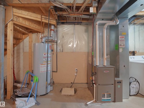 Additional content - 8111 7 Ave Avenue Sw, Edmonton, AB 