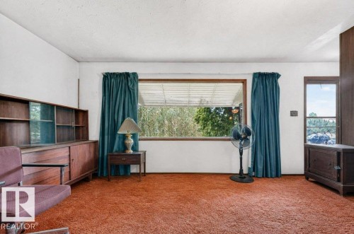 Virtually declutered - 12705 87 Street Nw, Edmonton, AB 