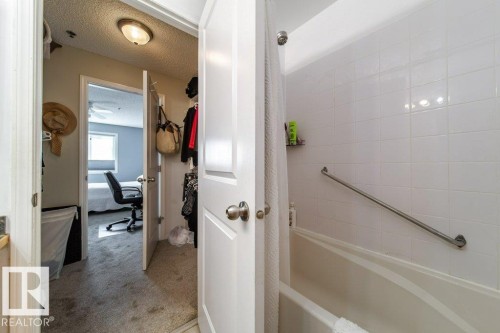 #118 2305 35A Av Nw, Edmonton, AB - Indoor