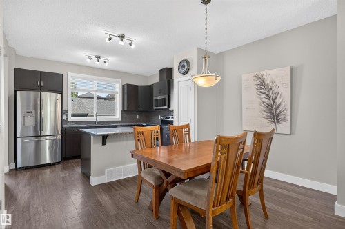 9082 Rosenthal Link Link Nw, Edmonton, AB 