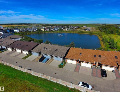 #10 10500 103 AV  Morinville, AB T8R 0E7