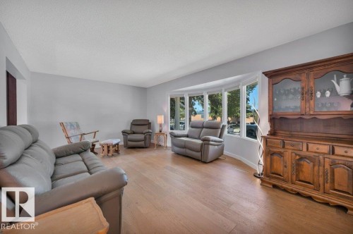 16211 78 Avenue Nw, Edmonton, AB 