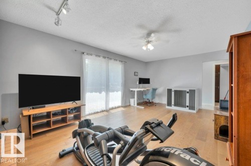 16211 78 Avenue Nw, Edmonton, AB 