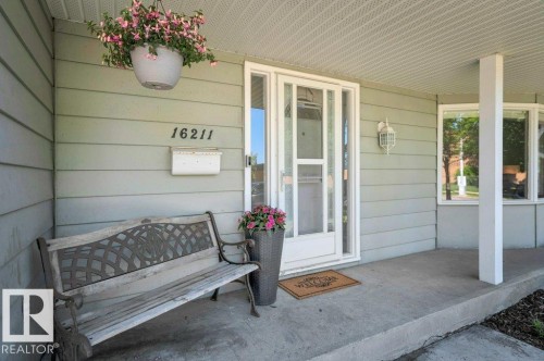 16211 78 Avenue Nw, Edmonton, AB 