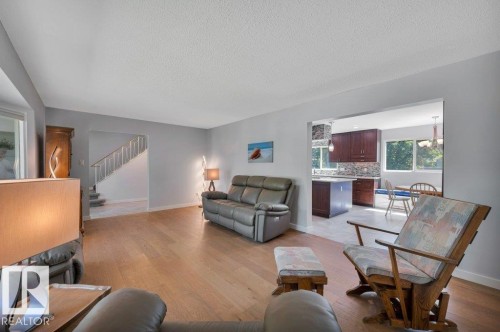 16211 78 Avenue Nw, Edmonton, AB 