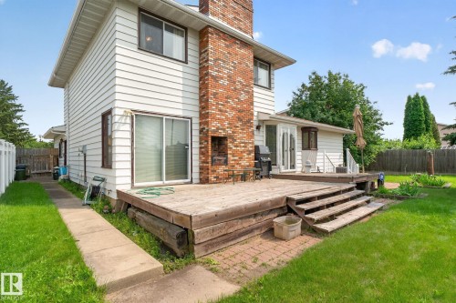 17206 111A Street Nw, Edmonton, AB 
