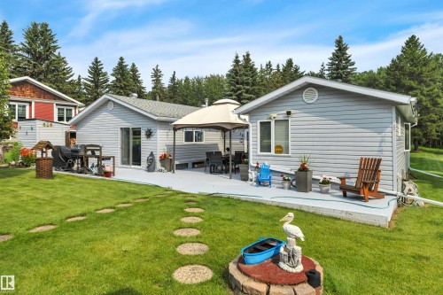 76 Buskmose Drive, Rural Wetaskiwin County, AB 