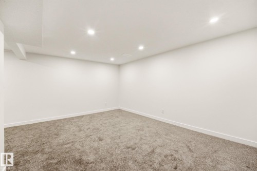 125 Woodborough Way Nw, Edmonton, AB 