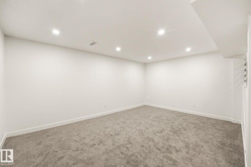 125 Woodborough Way Nw, Edmonton, AB 
