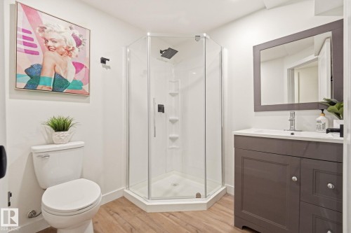 125 Woodborough Way Nw, Edmonton, AB 