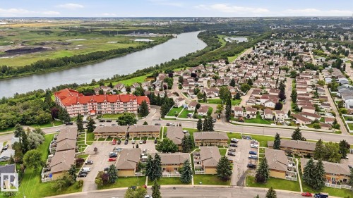 125 Woodborough Way Nw, Edmonton, AB 