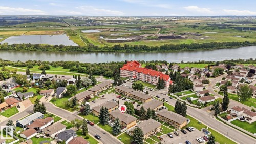 125 Woodborough Way Nw, Edmonton, AB 