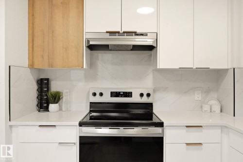 125 Woodborough Way Nw, Edmonton, AB 