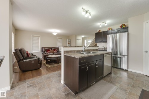 1939 118 Street Sw, Edmonton, AB 