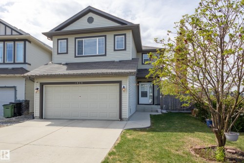 1939 118 Street Sw, Edmonton, AB 