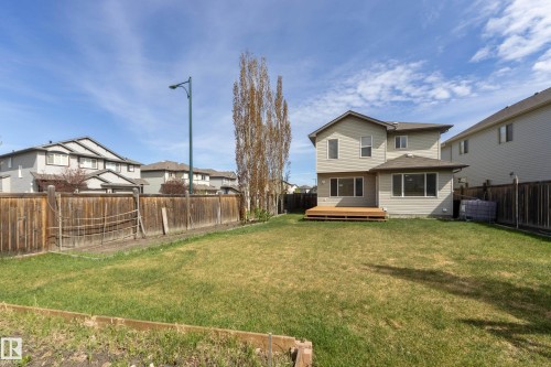1939 118 Street Sw, Edmonton, AB 