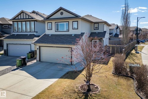 1939 118 Street Sw, Edmonton, AB 