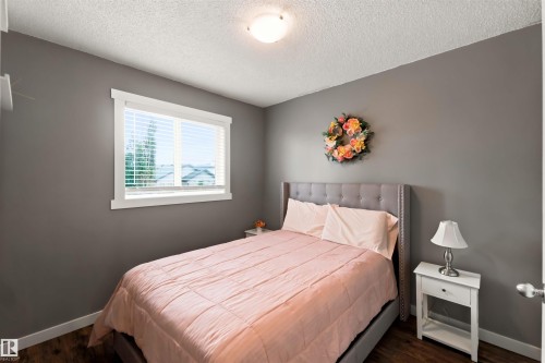 9 Halsted Court, Spruce Grove, AB 