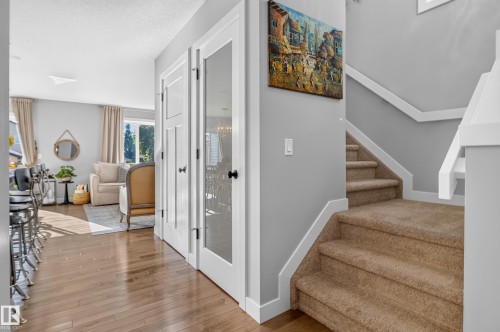 6722 Cardinal Road Sw, Edmonton, AB 