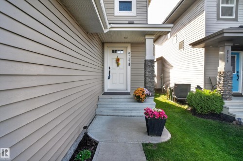 6722 Cardinal Road Sw, Edmonton, AB 