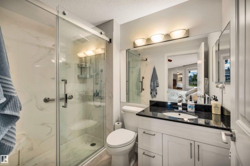 9958 176 Avenue Nw, Edmonton, AB 